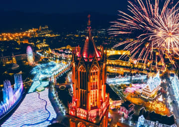 ハウステンボス　イルミネーションが13年連続“日本一”「ズレを0.1秒単位で」　担当チームのこだわり演出