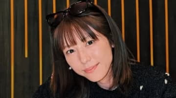 「透明すぎて見えん」若槻千夏 ツルツル肌の“すっぴんショット”披露！家族との熱海旅行を大満喫する様子に「キラキラしてる！」「たまらん」