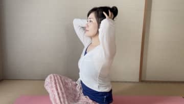 【超簡単】ストレートネックを改善！首を鍛えて姿勢も整うピラティス