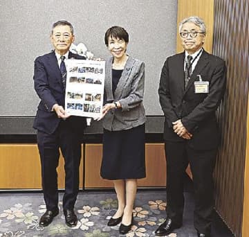 全建・今井雅則会長、高市早苗首相を表敬訪問／地域建設業の現状説明