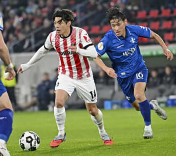 鈴木唯人は後半途中交代　サッカーのドイツ杯