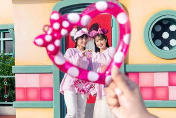 【ディズニー】ミニーの「パルパルーザ」2026のグッズ、いつから買える？カチューシャやぬいばも「全部かわいい」の声