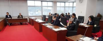 被爆者が議場で証言会　「戦争をしなければ原爆もない」　埼玉・越生町議会で訴える　広島の爆心地から1キロの家で被爆