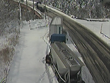 【国道13号】万世大路 福島市内で車両スタック 一部通行止め解除（4日14:10現在）