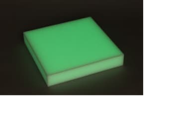 業界初、暗闇で光る軟質ウレタンフォーム 『ルミナイト™』