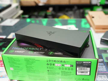 4Kモニター3台同時接続も可能な「Razer Thunderbolt 5 Dock」がTSUKUMOで展示スタート