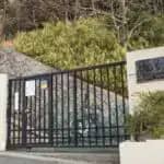 頌栄短期大学が募集停止・閉学を撤回し募集再開へ　神戸学園グループが事業承継