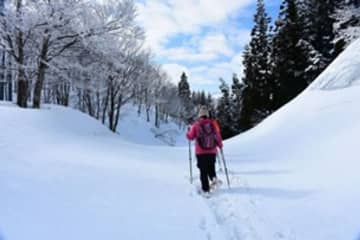 冬にしか見られない一面の銀世界　魚沼市のおすすめ冬のスノーアクティビティ3選　～魚沼市にて開催される“奇祭”もご紹介します～