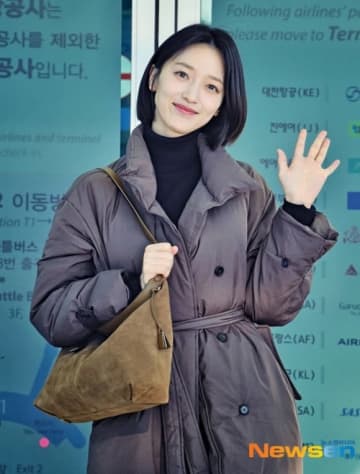 【PHOTO】ピョ・イェジン、海外スケジュールのため出国