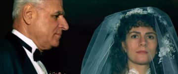 不運な事故か、遺産目当ての殺人か？後味が悪すぎる泥沼ドキュメンタリーに注目【Netflix世界ランキング／映画 ネットフリックスおすすめ】