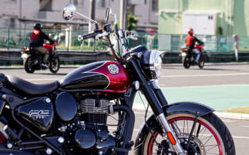 二輪免許教習生のリアルな声を集めてみた！①  GOAN CLASSIC 350の跨り体験【ロイヤルエンフィールド】