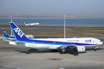 ANA、ボーイング777型機就航30周年で記念イベント　12月23日開催