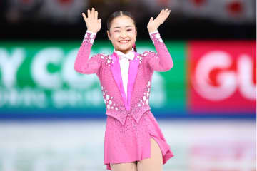 17歳・島田麻央が今季SPシーズンベストで首位発進、ジュニアGPファイナルV4射程圏内！ フリーは大技４T＆３Aを投入へ