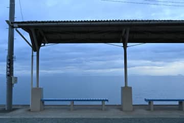 日本一海近の駅が2つ！NHK BS ドキュメント72時間、12月5日は「鉄道」2本立てで放送