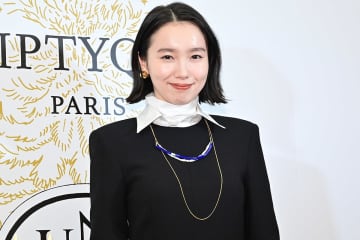 飯豊まりえ、クリスマスは「お家でまったり」　舞台期間中も「ケーキとおいしいご飯」を楽しみに