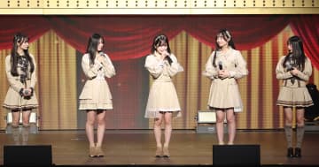 ＡＫＢ４８　１９期研究生５人全員が〝昇格〟で号泣　花田藍衣「一人前のＡＫＢ４８になります！」