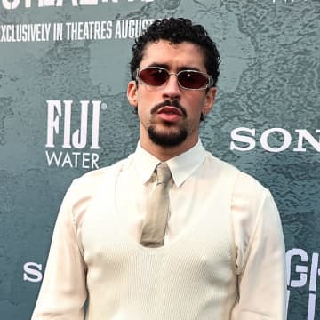 バッド・バニー、スポティファイ世界トップアーティストに返り咲き