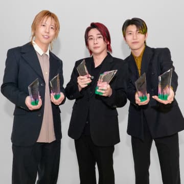 【史上初】Mrs. GREEN APPLE、2年連続でアーティスト・チャート1位