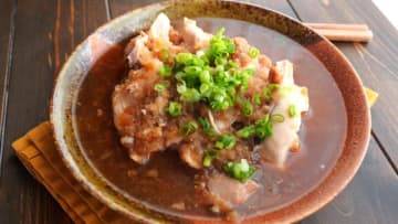 ほったらかしで完成！炊飯器ひとつで作る「絶品みぞれ鶏」の作り方