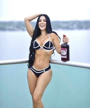 米財務省が麻薬組織と密接〝カルテル・クイーン〟に制裁　その凄まじい「恋愛遍歴」とは