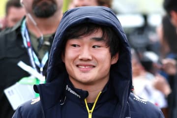 「復帰の可能性も出てくる」角田裕毅が26年中にシート奪取も？　元F1ドライバーが描いた早期復活のシナリオ