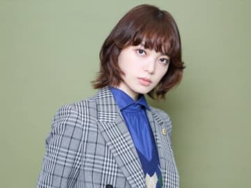 平手友梨奈、ピンク髪が話題に「誰か分からなかった」「可愛すぎる」