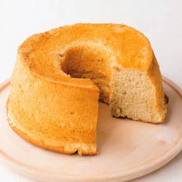 【オイルなし、グルテンなし】米粉のふわふわ「甘酒のしっとりシフォンケーキ」の作り方。体にやさしくて、太りにくいレシピです♪