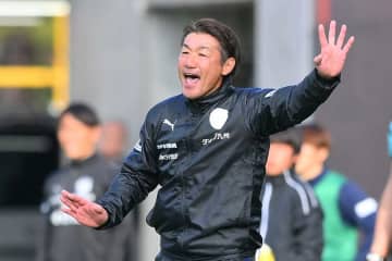 J3降格クラブに新監督就任「これは驚き」　過去に2度の昇格実績…ファン歓喜「この人しか居ないと」