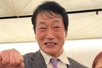 25年ぶりに訪れた有名ステーキ店で偶然の再会　ファンも驚き「すごい」「びっくりです」