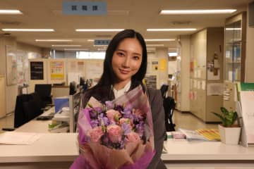 ドラマ『ESCAPE それは誘拐のはずだった』ファーストサマーウイカがクランクアップ！「万代、報われて欲しいな」