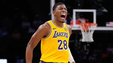 八村塁の“ブザービーター”でレイカーズ勝利　2日サンズ戦は今季初の無得点もこの日12得点