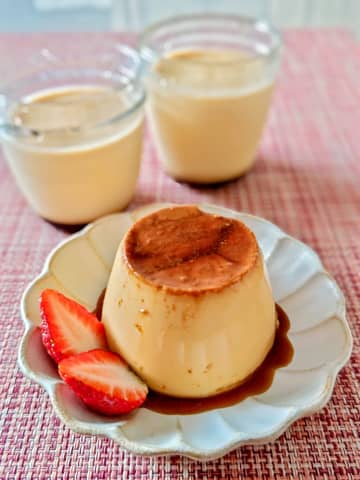 体がぽかぽか♪砂糖控えめで罪悪感なしの「しょうがプリン」レシピ