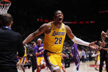 レーカーズ八村塁は12得点　NBA、勝ち越し点決める