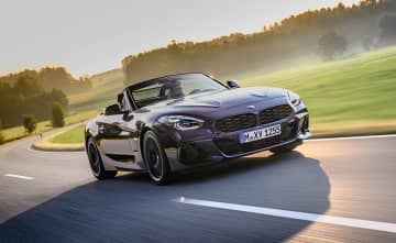 開いた瞬間、世界が変わる　BMW 「Z4」