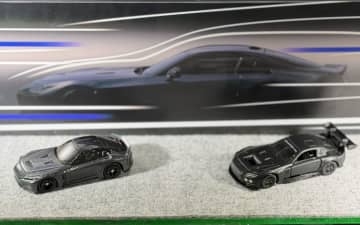 タカラトミーの富山彰夫社長、トミカで新型車「GR GT」「GR GT3」商品化決定を発表