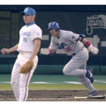 オープン戦での“ポカ”をきっかけに2000年はアップシューズで全打席に立つハメになった【山﨑武司 これが俺の生きる道】#58