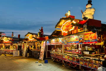 横浜赤レンガ倉庫のクリスマスマーケットを徹底取材レポ！見どころや注目グルメを紹介