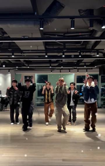 ソウルで初雪！韓国アイドルがEXOの「The First Snow」ダンスチャレンジ動画を続々公開