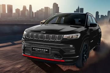 ジープ、コンパクトSUV『コンパス』に鮮やかなレッドが映える限定車“トレイル・エディション”を設定