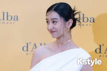 【PHOTO】Kōki,の可憐な佇まいからキュートな笑顔まで！韓国コスメのイベントに登場…美スタイル際立つ純白ワンピ姿