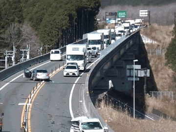 【国道138号】須走道路 小山町内で衝突事故 一部通行止め解除（5日13:15現在）