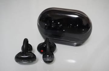 先入観は禁物！「JBL Soundgear Clips」を使って分かった「カフ型オープンイヤー」の現在地