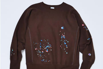 チャンピオン“ペイント風”刺繍スウェット、ジャーナル スタンダード レリューム限定で