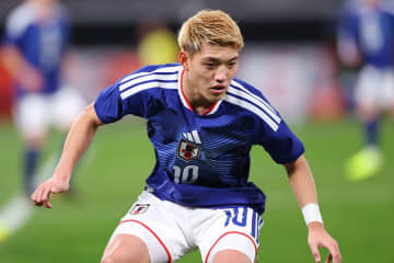 W杯抽選会、日本代表10番がまさかの反応　「かっこよすぎやろ」「いや本人かよ」深夜に100万表示超