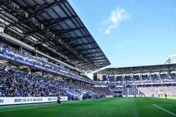 格安の｢早朝便｣で佐賀空港へ、｢坂の長崎、平地の佐賀｣で思い出すジーコJAPAN優勝のアジア杯【初J1昇格のV長崎｢新スタジアム｣で｢なでしこ｣観戦】(2)