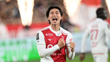 南野拓実が快挙　クラブの月間MVP＆ベストゴールをダブル受賞　パリSGで決勝点　CL日本人最多6得点