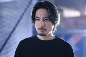 【『良いこと悪いこと』残り3話】今夜、忘れられた7人目の正体が判明！キング（間宮祥太朗）は驚がくの事実に遭遇する　第8話あらすじ