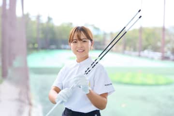 女子プロが「スティックの正しい使い方」教えます!真っすぐ構えられているかチェック