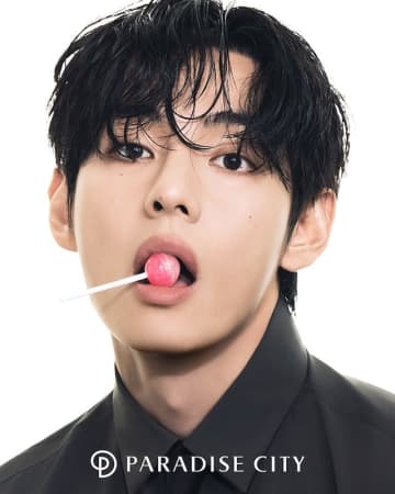 V(BTS)、韓国の統合型リゾート施設「パラダイスシティ」の新アンバサダーに就任！新CMで清掃スタッフを演じる