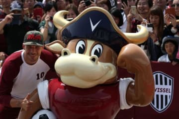 「J1に昇格しなければいけない理由」12月下旬発売予定の『めじるしアクセサリー』がJ1マスコット限定でファンは悲喜交々